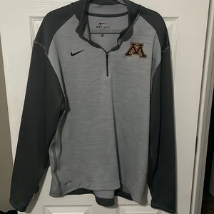 Nike mens XL Gophers quarter zip